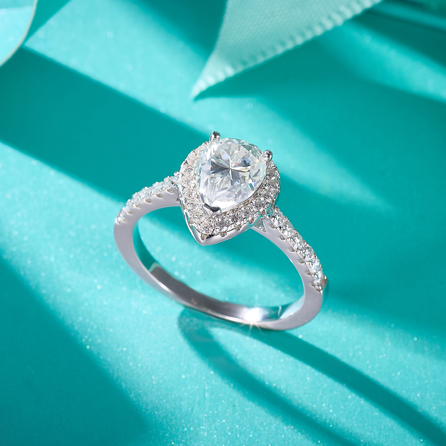 Custom Jewelry Wedding Engagement 925 Silver GRA 6*8mm VVS Pear Moissanite Ring Women
