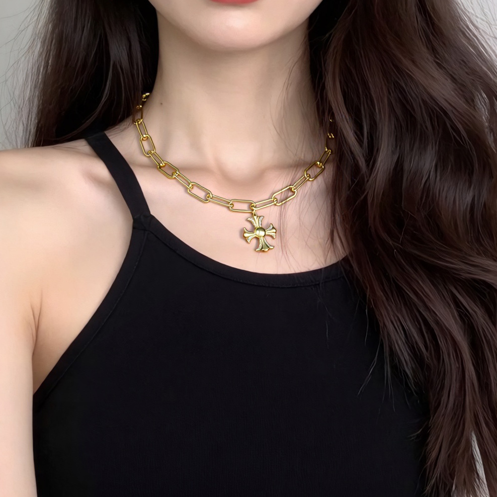 Micro Pave Zircon Pendant Necklace Cool Trendy Choker Copper Material Black Geometric Suitable For Women