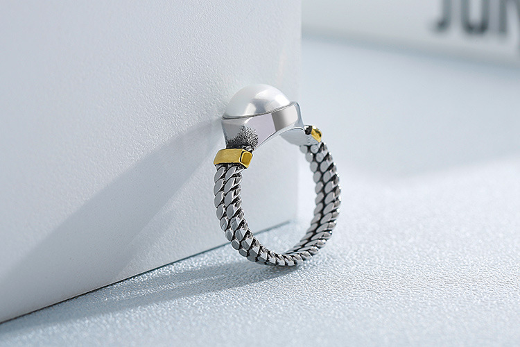 Kalen New Accessories  Sources Europe And America Creative Retro Textured Men And Women Available Titanium Steel Pearl Ring