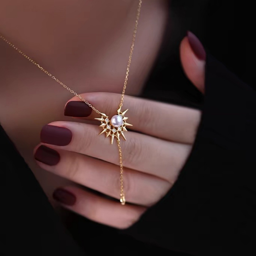 Original Design Pearl Sunflower Tassel Necklace Women's French Vintage Luxury Sensation Clavicle Chain Waterdrop Pattern