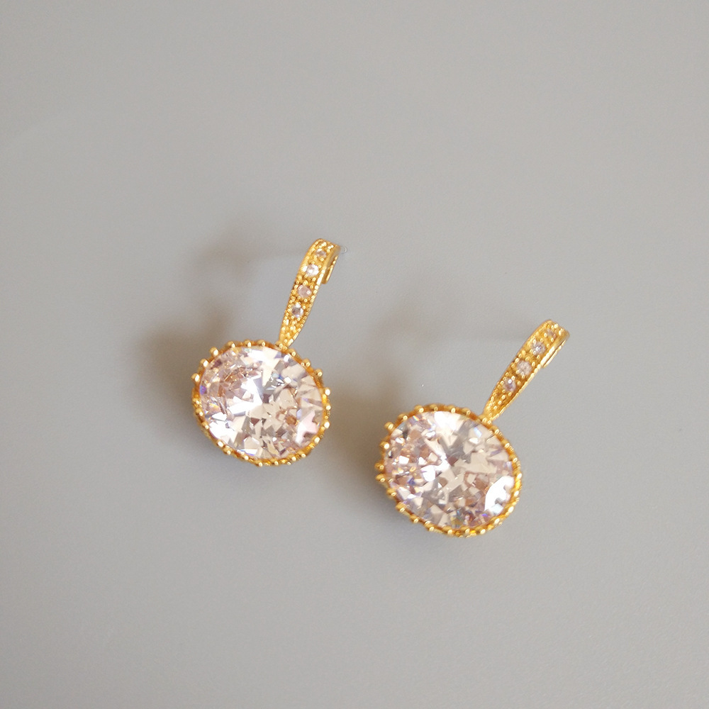 925 Silver Needle Fashionable Earrings Geometric Pattern Simple Style Women's Jewelry Accessories White Match Gemstone Embedded