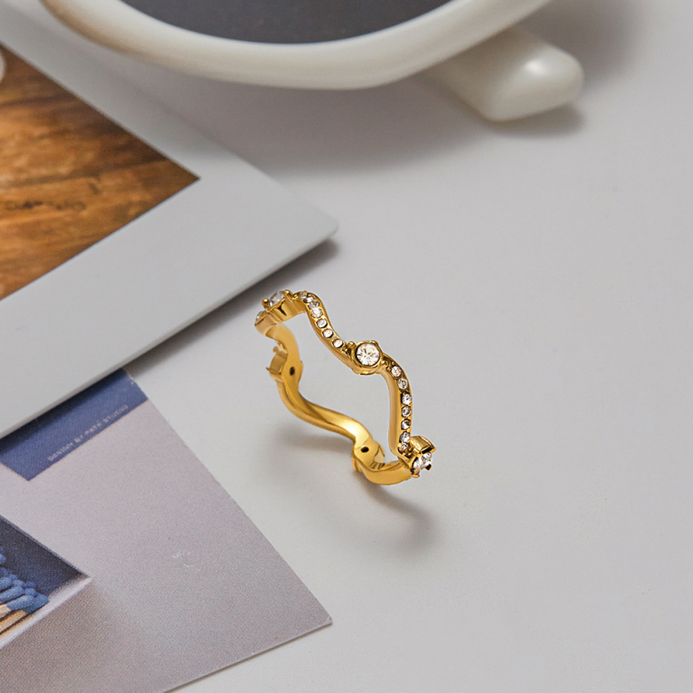 PVD Coated Real Gold Plated Waves 304 Stainless Steel Modern Style Simple Style Waterproof Non Tarnish Rings