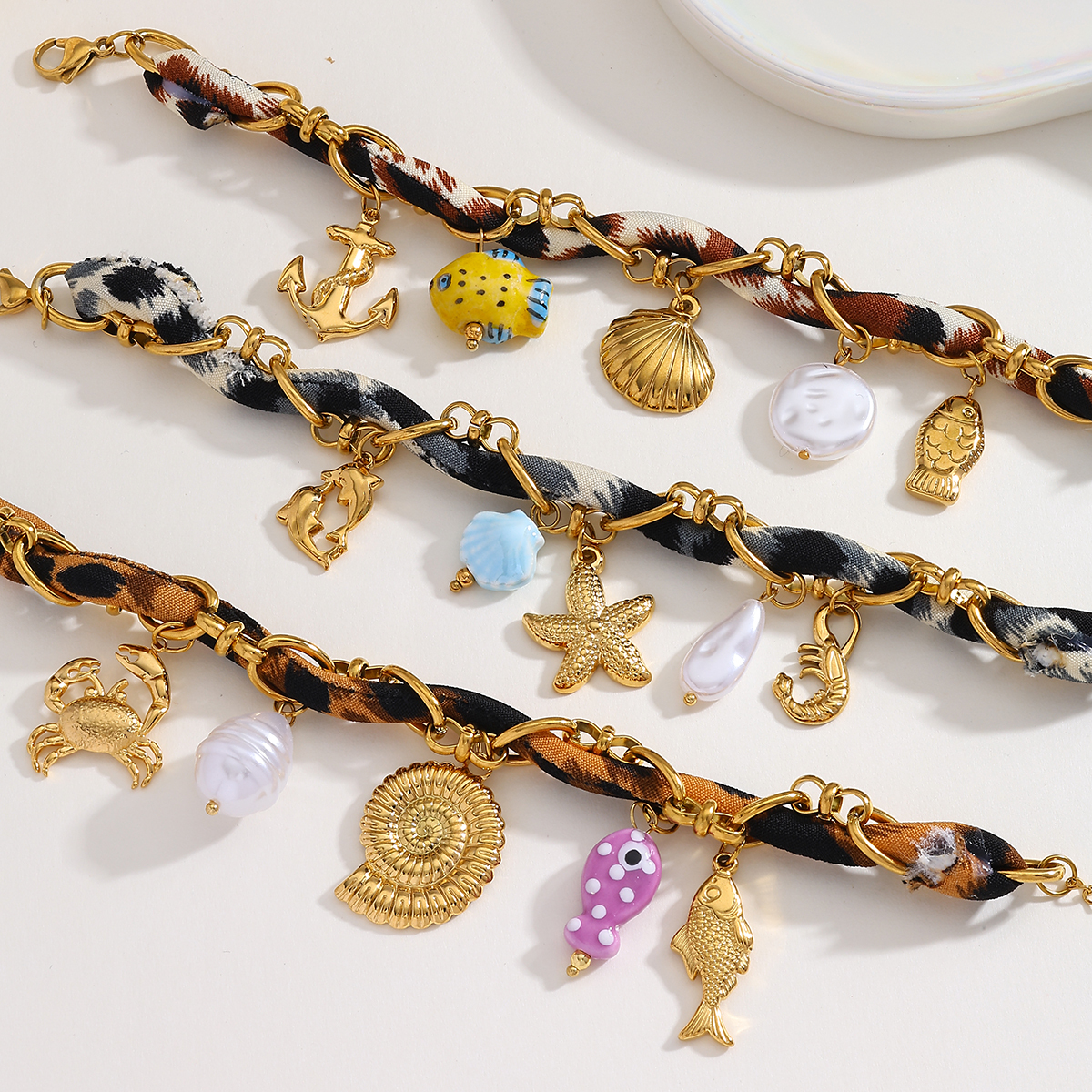 Casual Elegant Classical Starfish Crab Shell 304 Stainless Steel Bandana 18K Gold Plated Silk Scarf Cord Cloth Strip Bracelets In Bulk