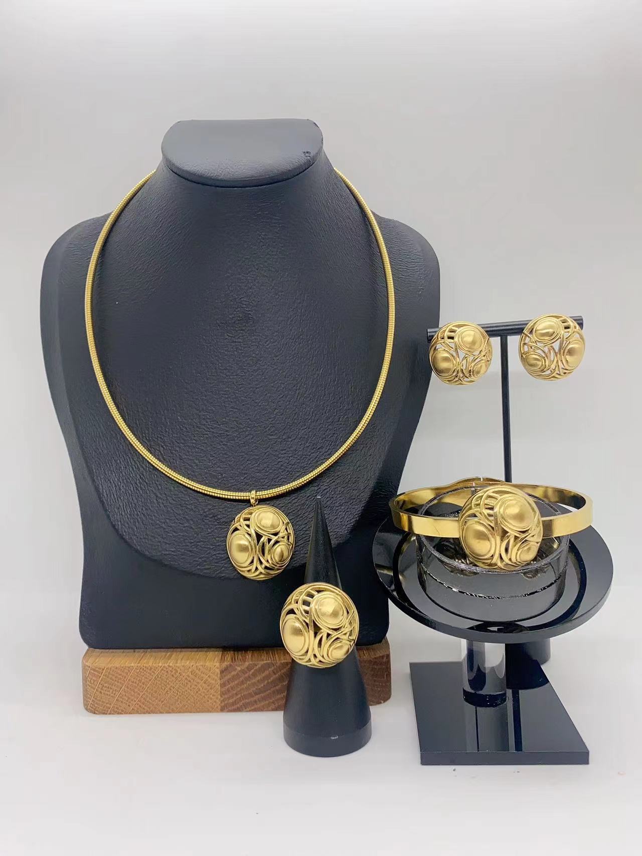 Fashion Trend Ins Style Exaggerated 304 Stainless Steel Hollow Striped Irregular Necklace Earrings Ring Bracelet Set