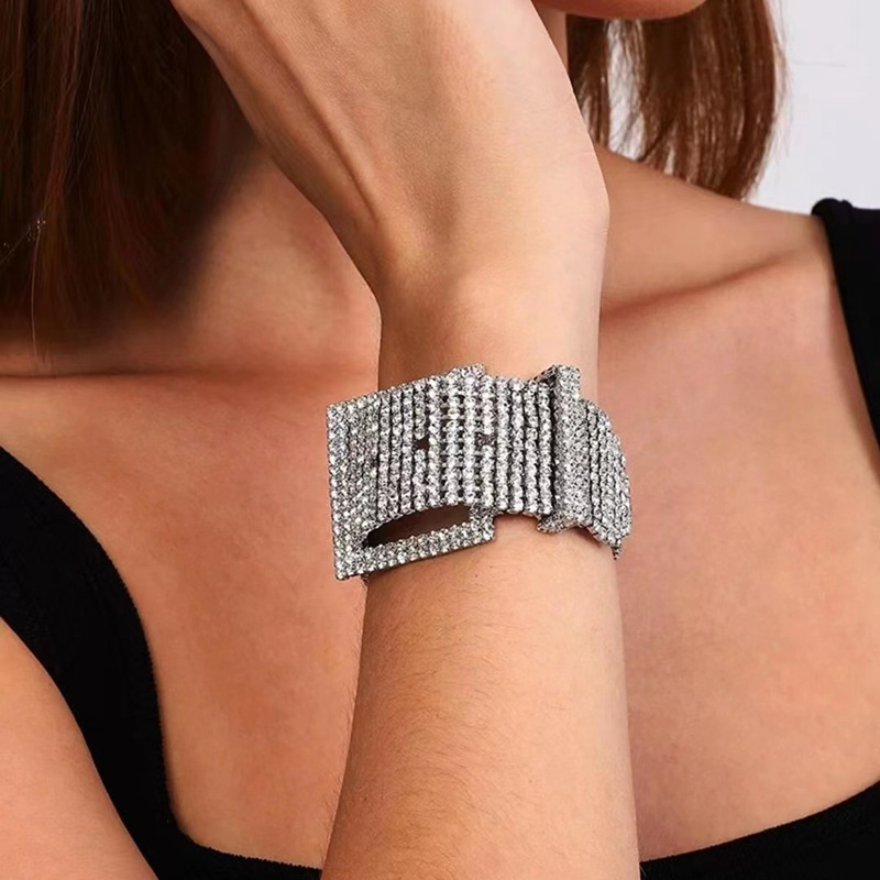 Wide Rhinestone Crystal Bracelet Wedding Dress Accessories Geometric Gold-Plated 925 Sterling Silver 925 Earrings Suitable For Women