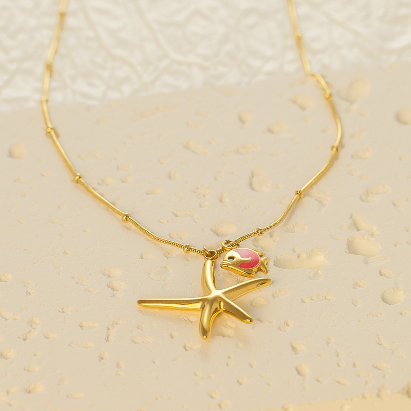 Fashionable Stainless Steel Titanium Necklace Star Series High-End Feel Original Design Asymmetric Jewelry For Women