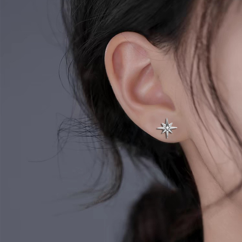 High-Quality Titanium Alloy Star-Shaped Zircon Piercing Jewelry Accessories Premium Quality Fashion Ear Clips Geometric Pattern Ear Cartilage Rings And Ear Studs