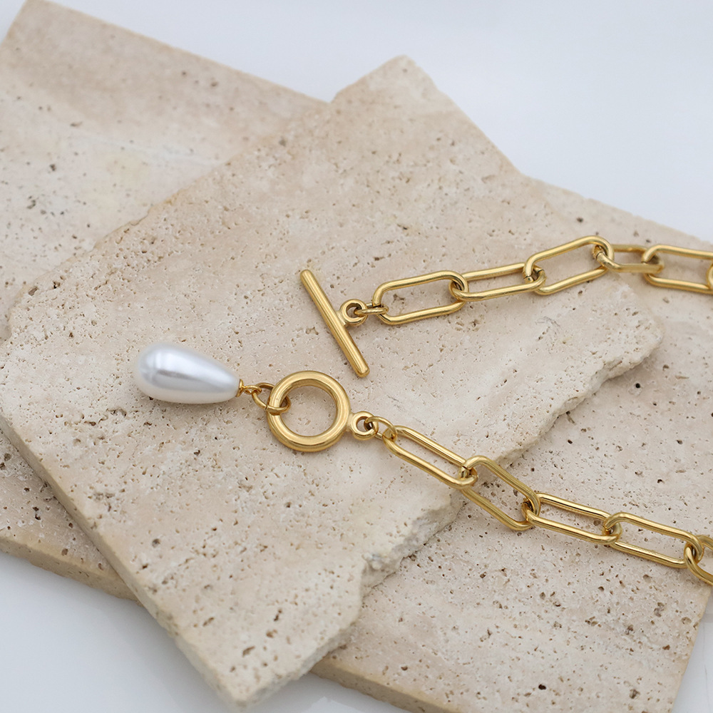 18K Gold OT Clasp Geometric Pearl Titanium Steel Women's Necklace With Round Plated Nylon Chain