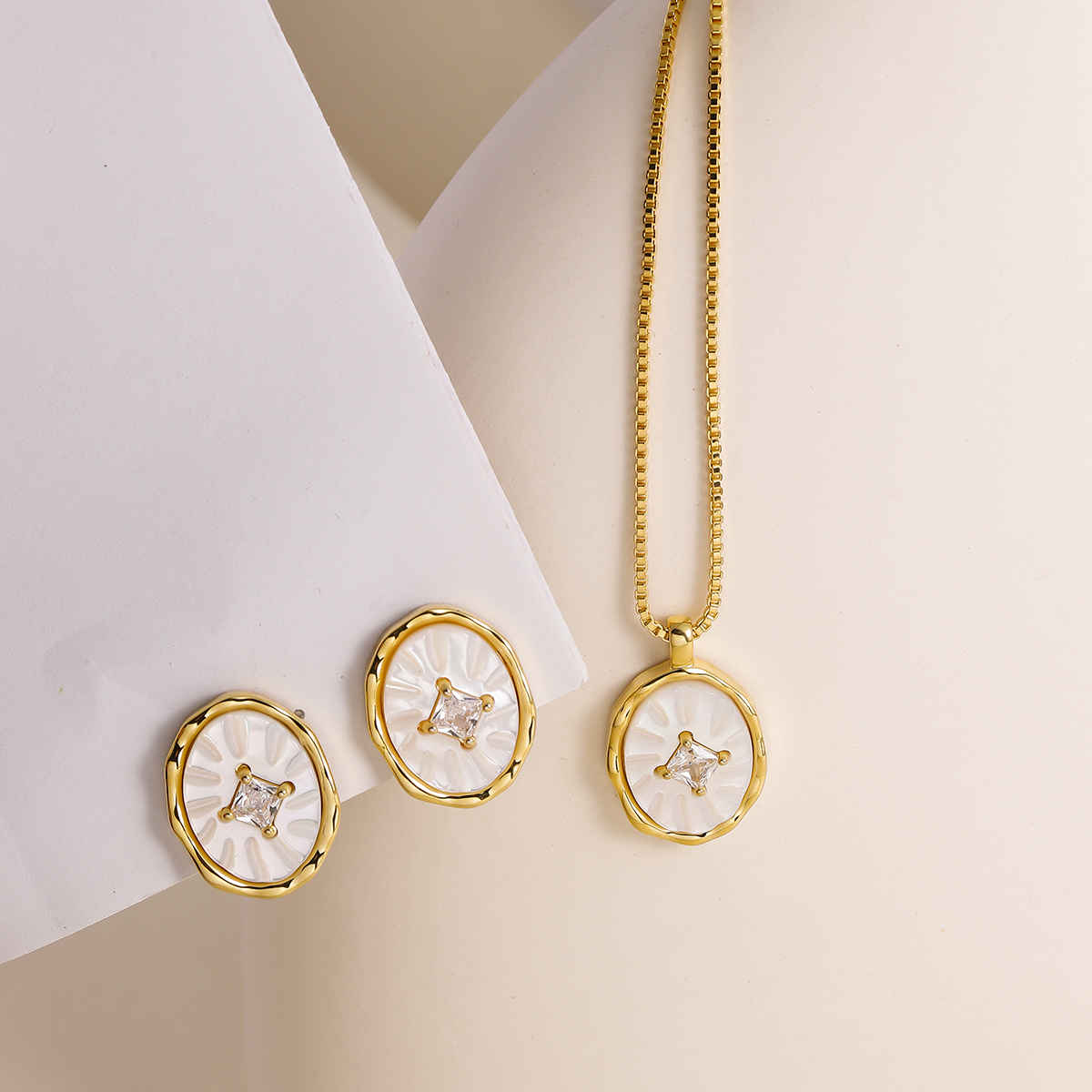 Wholesale Jewelry Classic Style Round Copper Snake Chain Earrings Necklace