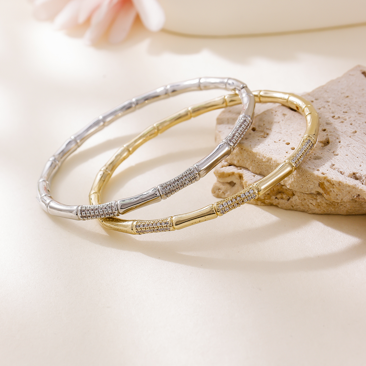 Sweet Gold Inlaid Diamond  INS Fashion Versatile Bracelet INS Style Elegant High-end Jewelry INS Style