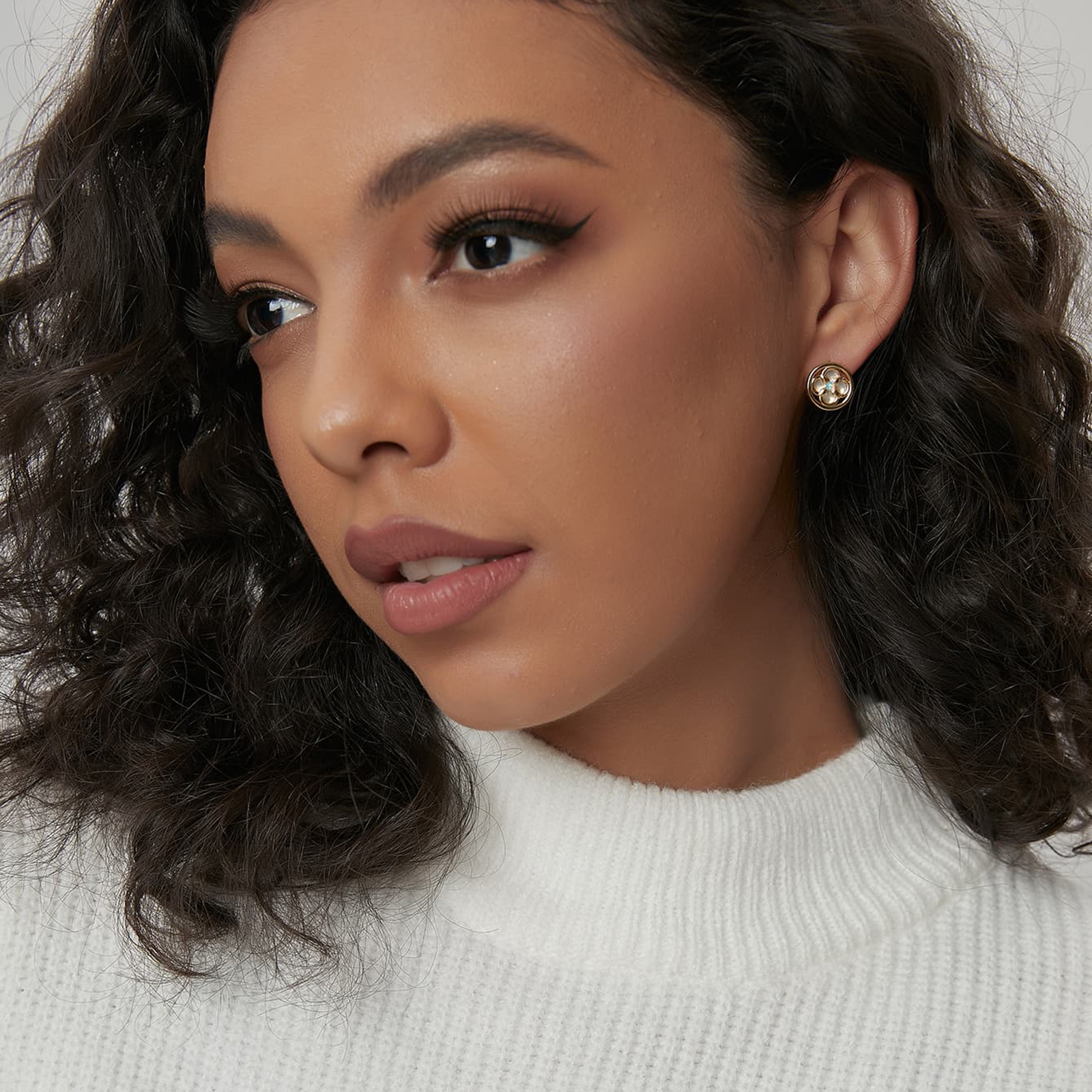 Elegant Geometric Round Earrings For Women Creative Simple Wedding Copper Alloy Material Princess Style Jewelry Accessories