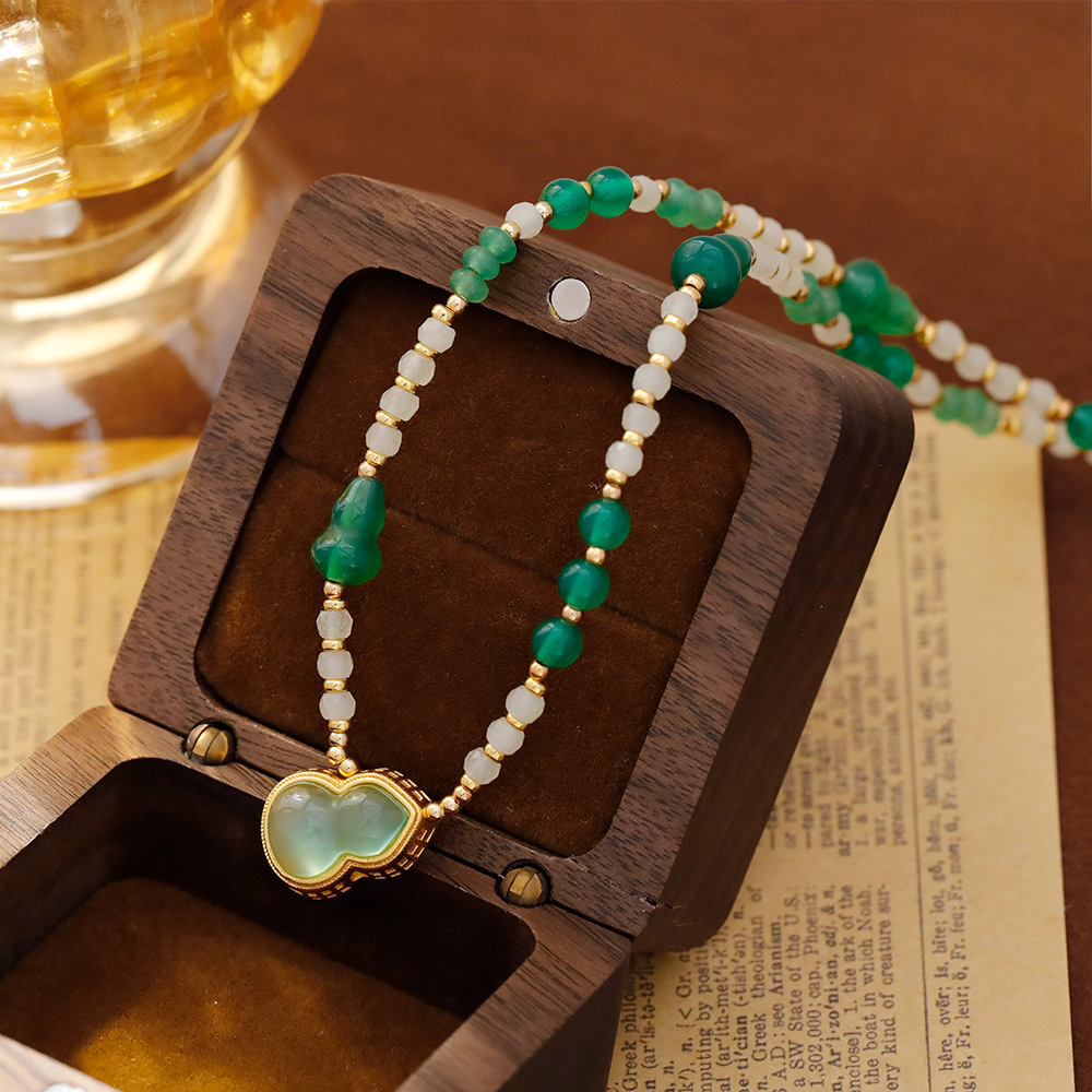 New Chinese Style Jade Agate Gourd Necklace Trendy Court Atmosphere Versatile Accessories Geometric Pattern Handmade Plating Women