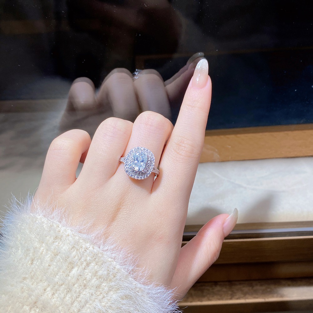 Moissanite 925 Sterling Silver Rings Rectangle Electroplated Platinum Plated Rhodium Plated Rings