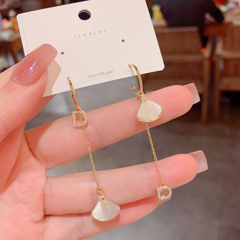 Asymmetric Cat's Eye Stone Earrings Long Women's Elegant Fashion Trend  Geometric Pattern 925 Silver Needle Copper Plated Real Gold