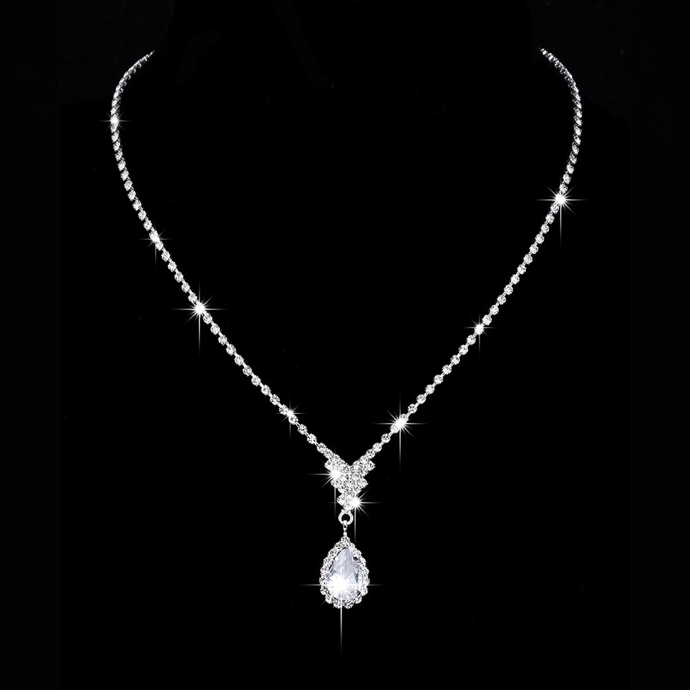 Fashionable Sparkling Waterdrop Earrings Necklace Set Women Full Diamond Banquet Clavicle Chain Jewelry Copper Material Circle Craft