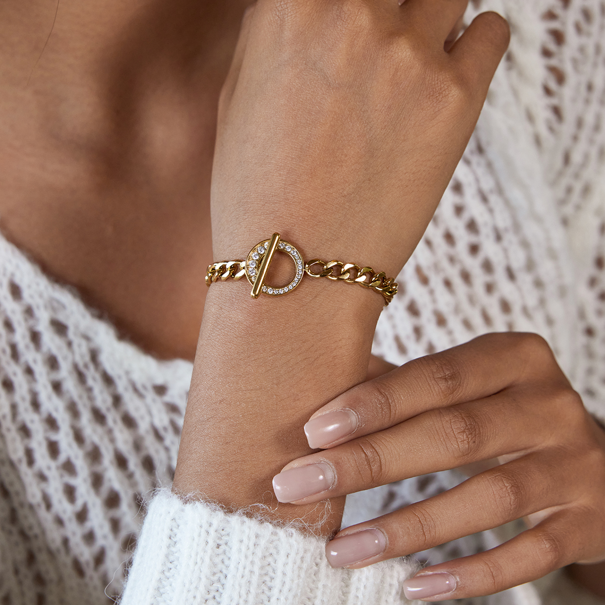 Ladies Classic Style Stainless Steel Zirconia OT Buckle Bracelet White Zirconia Basic NK Chain 21cm Round Pattern Vacuum Plated