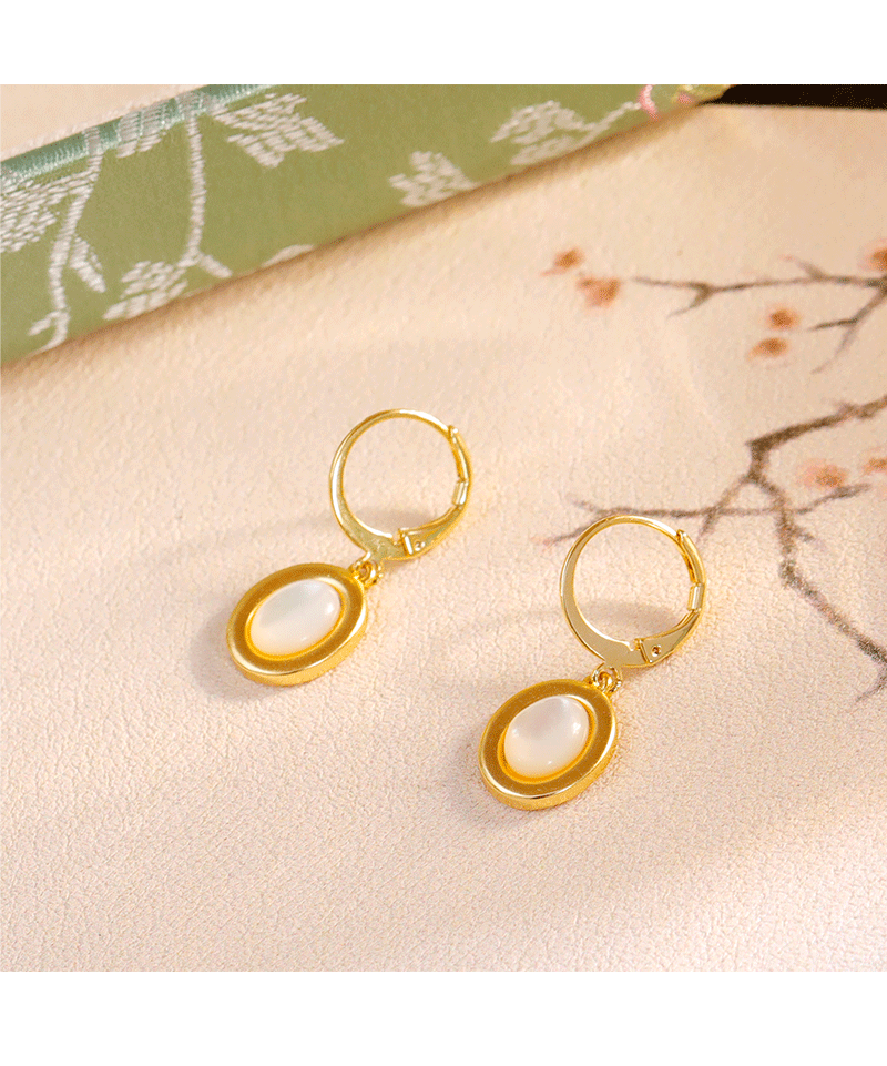 French Vintage Shell Earrings Women Summer High-End Lightweight Luxury Trendy Fashionable Jewelry Accessories