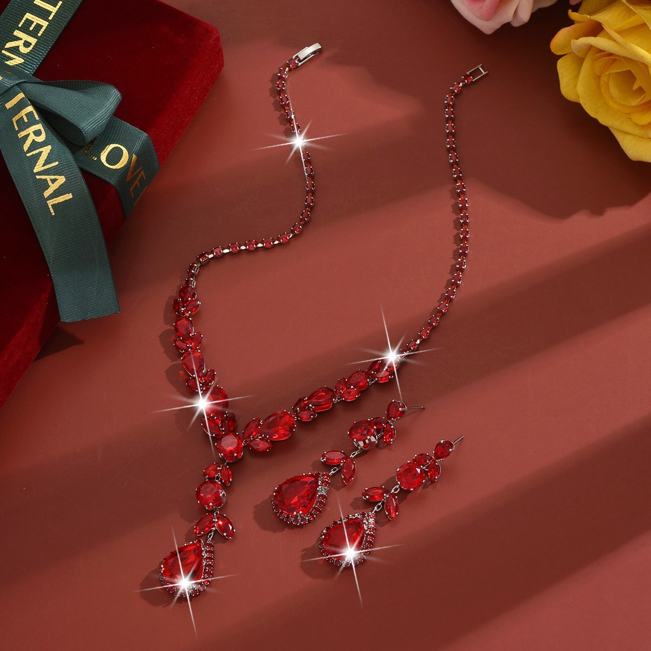 Luxurious Rainbow Zircon Heart Necklace Earrings Set Elegant Dinner Wedding Dress Accessories Fashionable Jewelry Combo For Women
