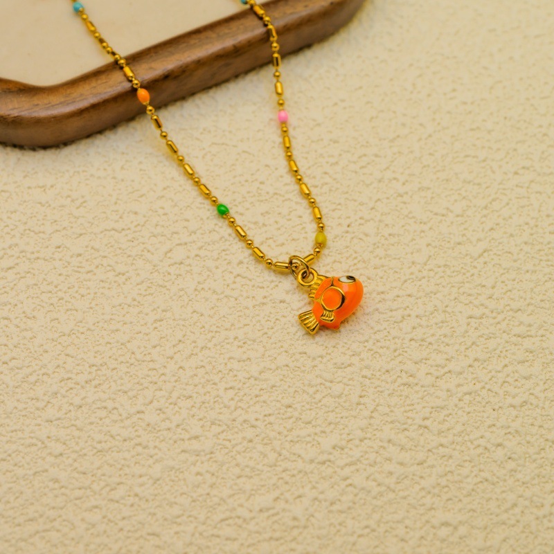 304 Stainless Steel Fish Pendant Necklace Cute Fat Fish Design Elegant Fashion Accessories Ladies European American Style Jewelry