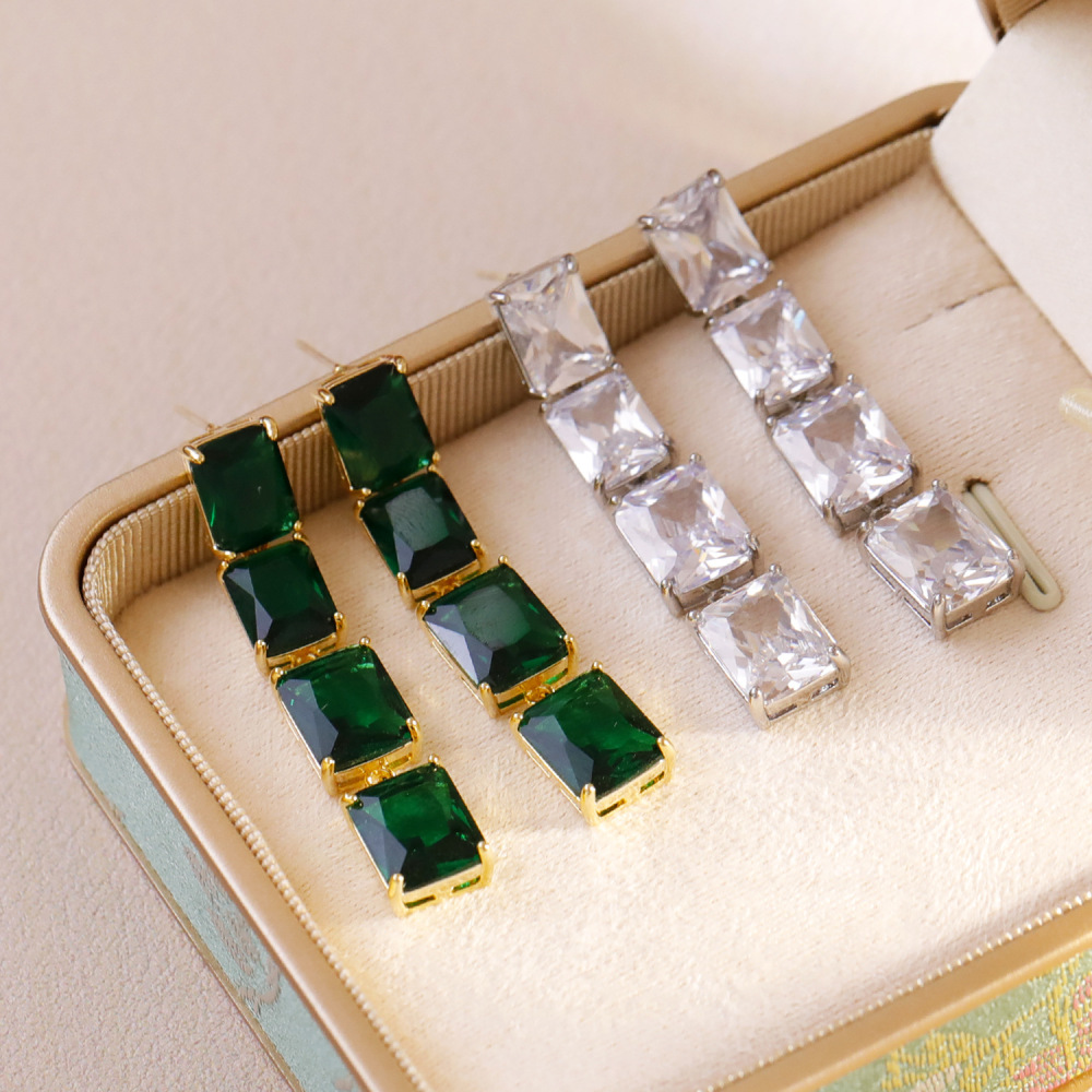 Fashionable Long Dangle Earrings Ultra Mountain Zircon Unique Design High-End Feelings Personality Women's Jewelry Accessories