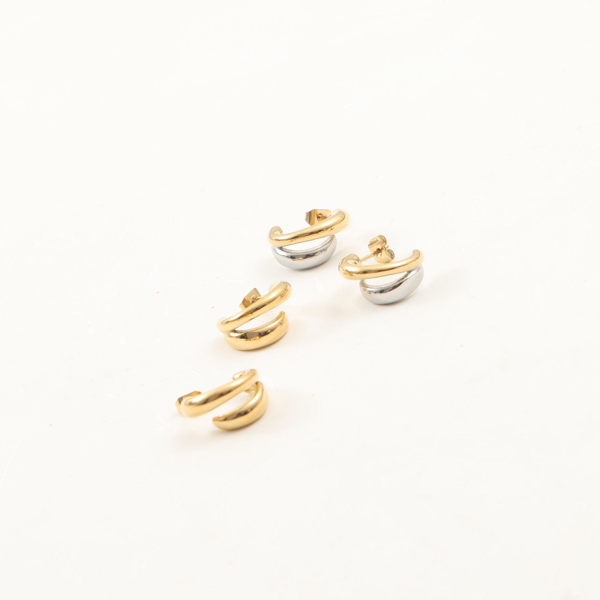 Stainless Steel Vacuum Plated 18K Gold Half-and-Half Line Earrings Retro Classic Style Women's Jewelry Daily Travel Date Holiday