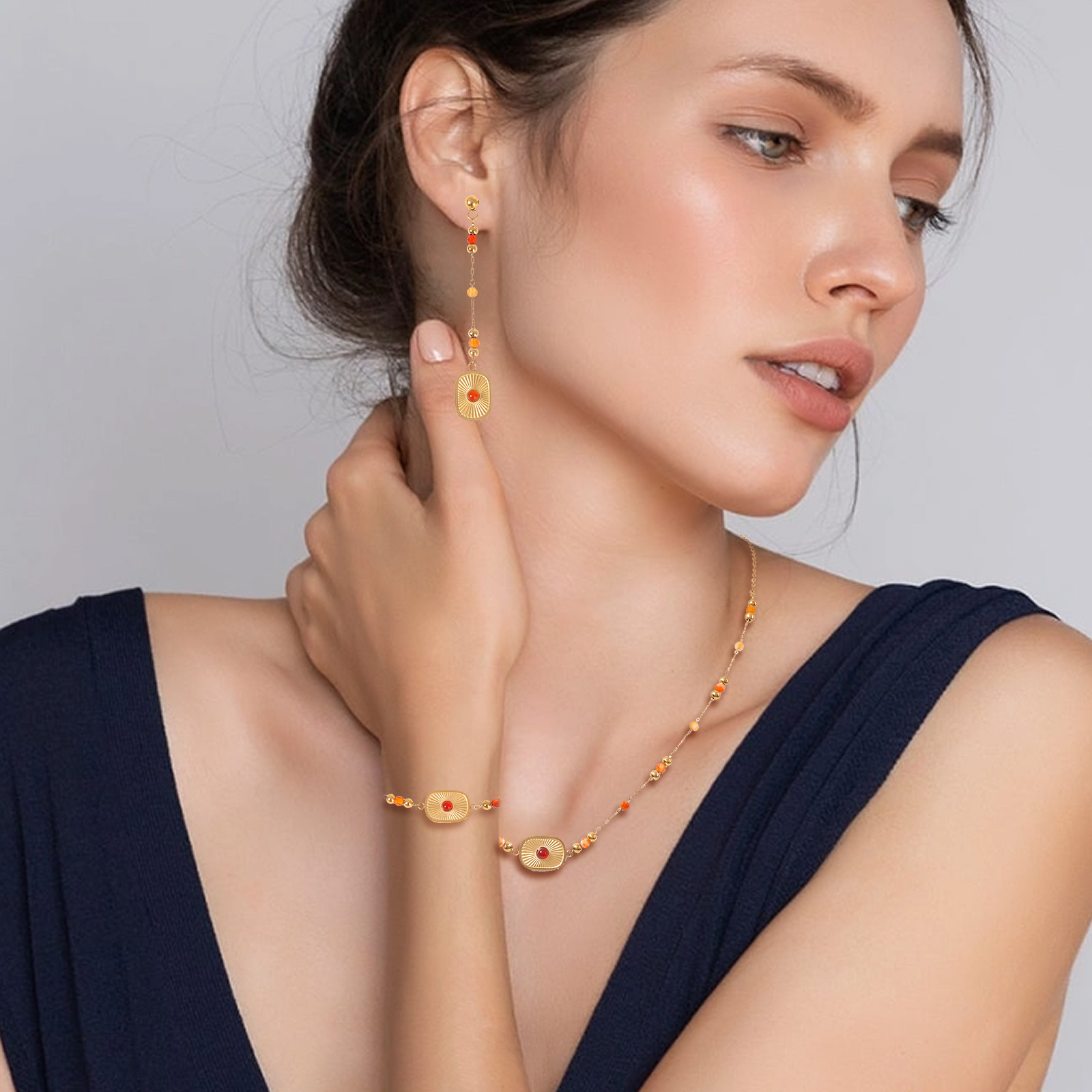 Vintage Stainless Steel Necklace Set For Women, Non-Fading Summer Trendy Geometric Pattern Titanium Steel Jewelry Set Accessories