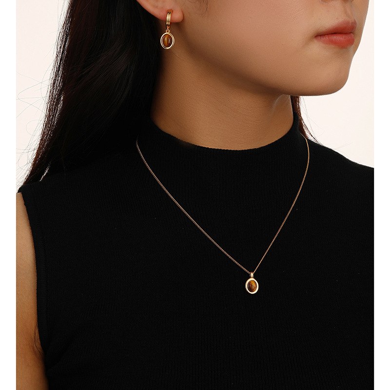 Elegant And Simple Tiger Eye Stone Necklace European And American Style Retro Geometric Pattern Women's Jewelry Gold Plated Accessories