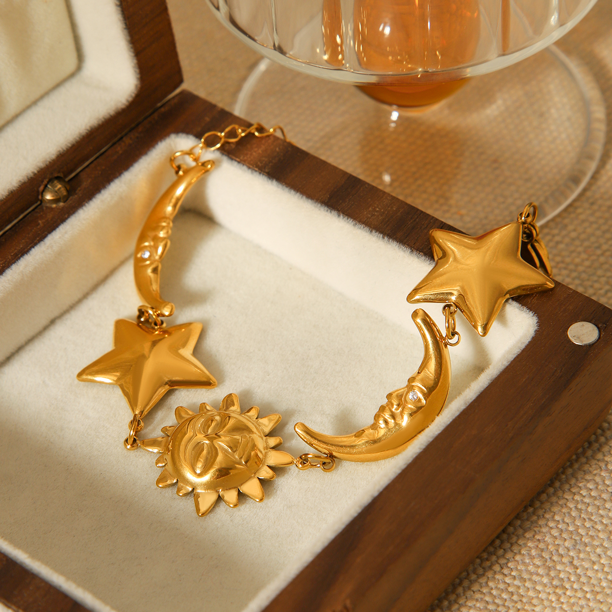 304 Stainless Steel Sun Star Moon PVD Coated 18K Real Gold Plated IG Style Casual Elegant Waterproof Non Tarnish Handmade Chain Lobster Trigger Clasp Closure Gold Bracelets