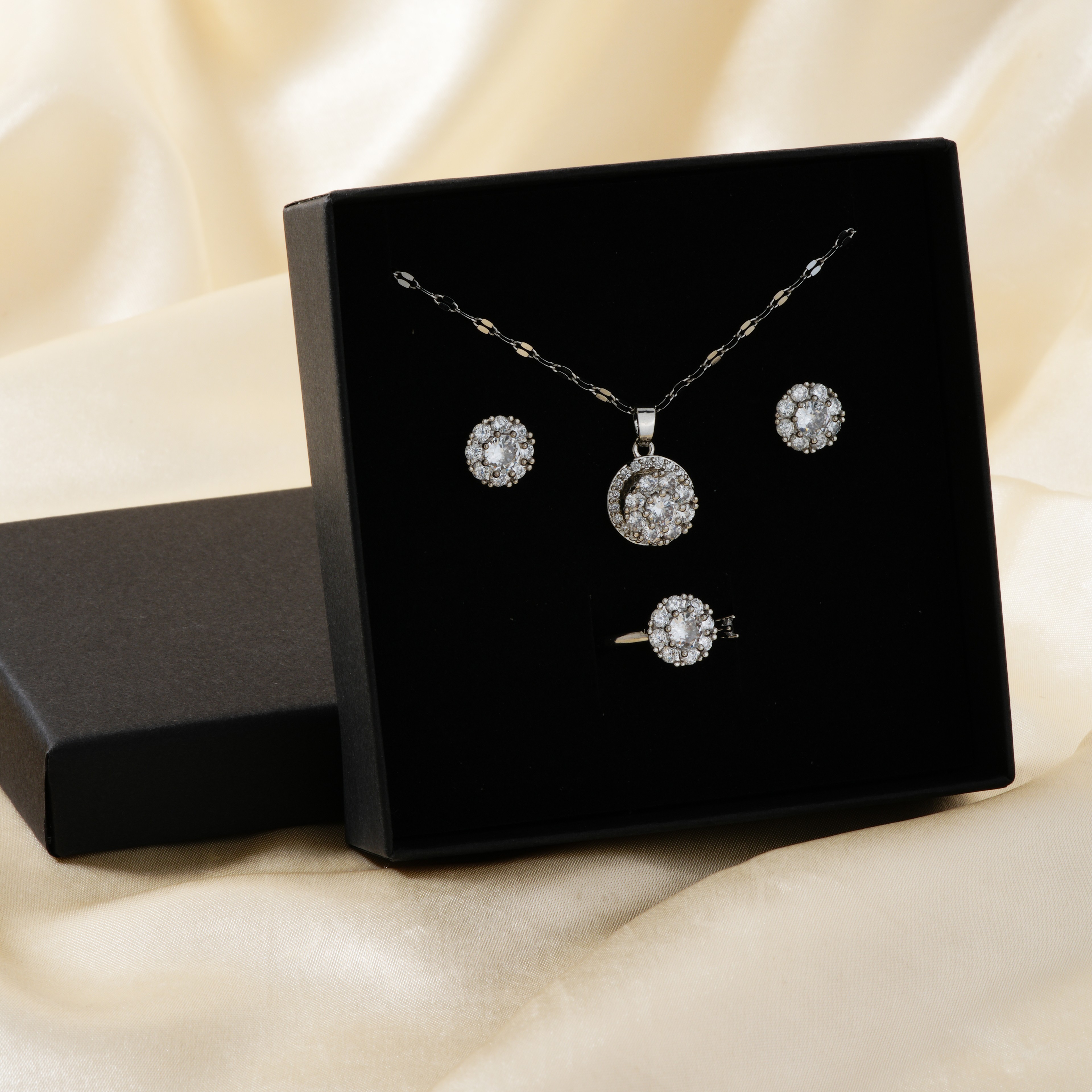 Copper Rhodium Plated Inlay Geometric Zircon Jewelry Set