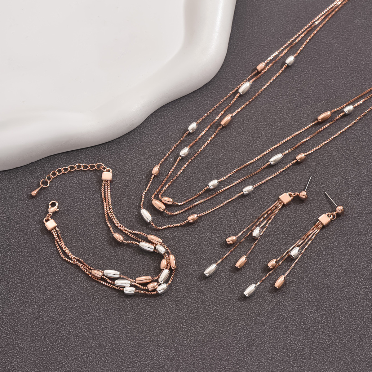 Low Allergy Snake Chain Necklace And Earring Set For Women Color Retention Jewelry Set  Style Simple Geometry Pattern