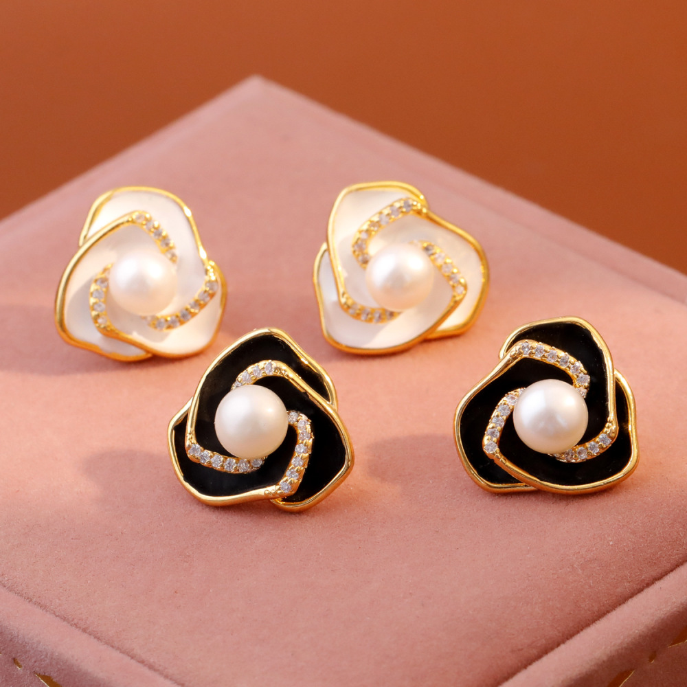 Elegant Pearl Tea Rose Earrings Women's Fashion Commute Delicate Enamel Drip Glaze Studs Trendy Jewelry Accessories
