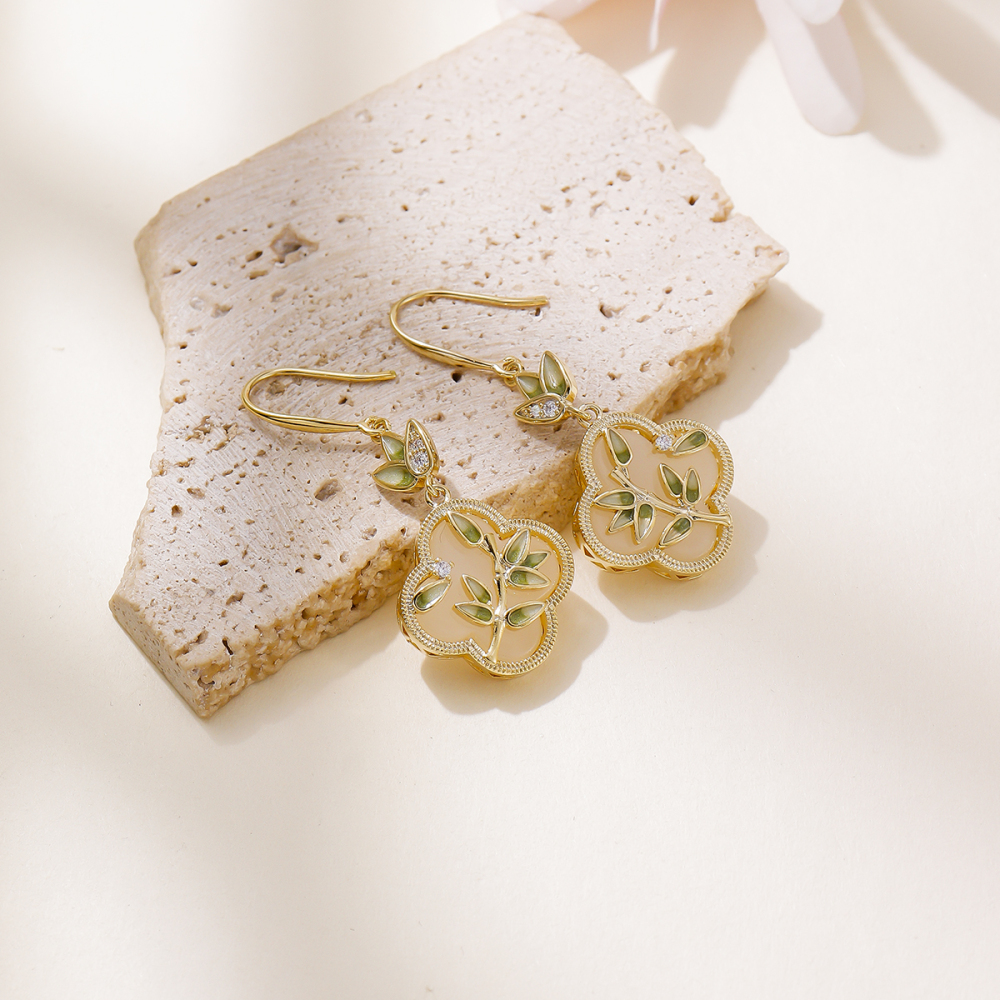 Vintage Style Enamel Geometric Pattern Earrings Niche Retro Design Light Luxury High-end Feel Ear Hooks Elegant Versatile Ear Accessories