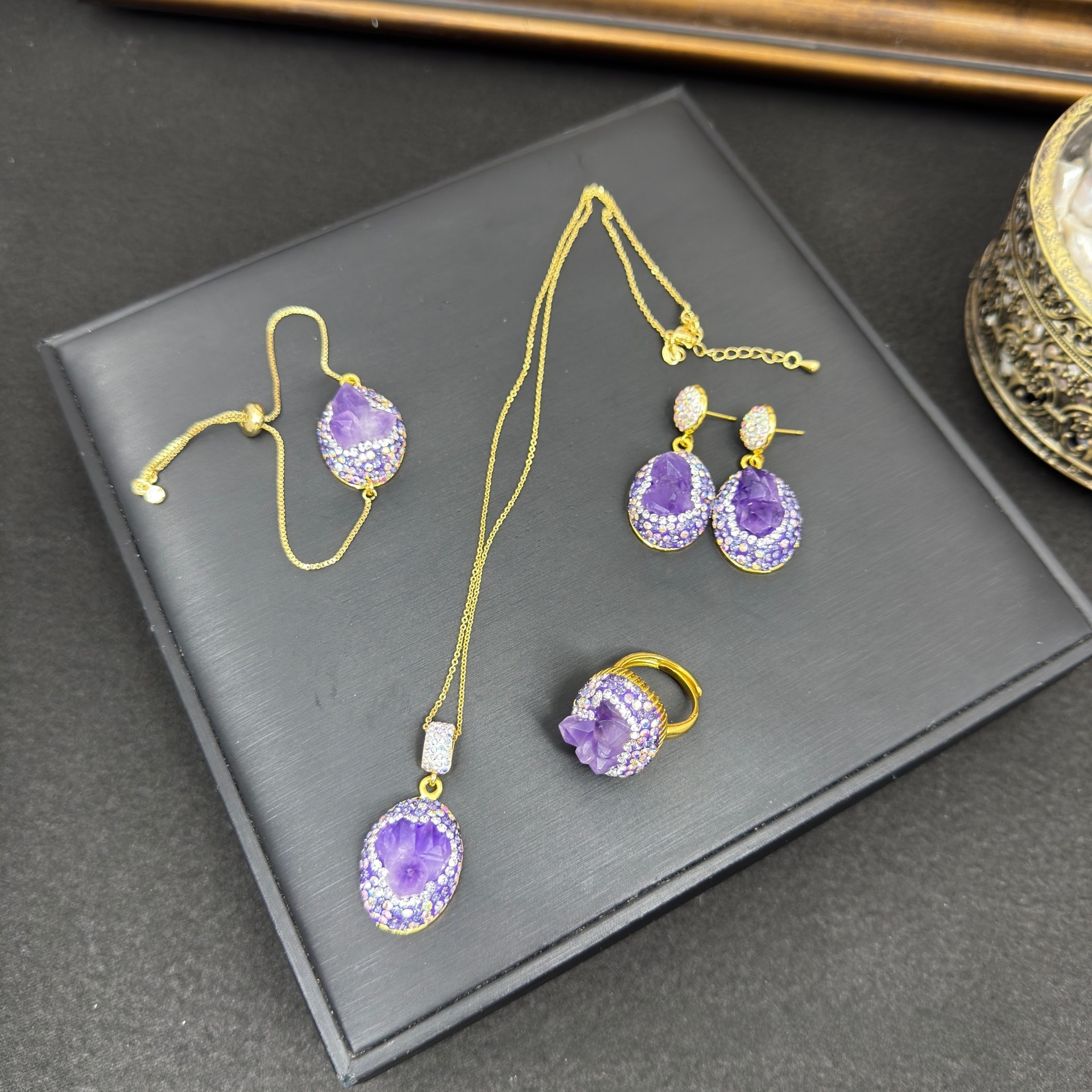 Natural Raw Stone Purple Quartz Jewelry Set Factory Embedded Elegant Sensation Small Audience Style Women's Fashion Accessories