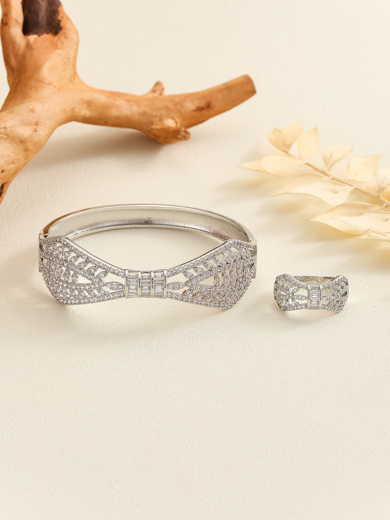 Exclusive New Dongdaemun Women's Middle Eastern Style Micro-Inlaid Hollow Pattern Series Bracelet And Ring Set