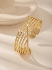 Stainless Steel Electroplated 18k Gold Line Hollow Open Bracelet Style 1