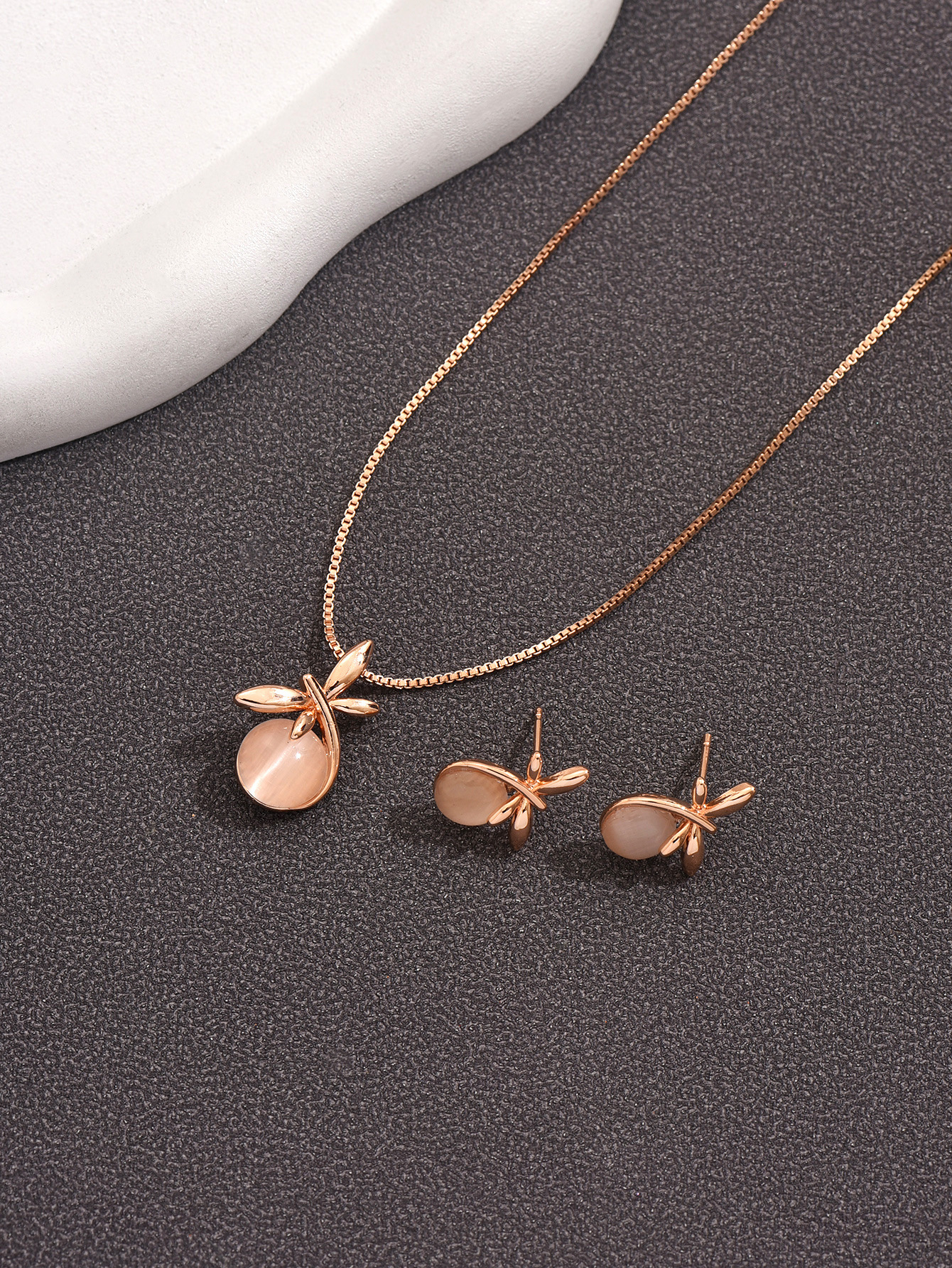 Handmade Cat Eye Stone Jewelry Set For Women Simple  Rose Gold Geometric Pattern Butterfly Inlaid Gemstone