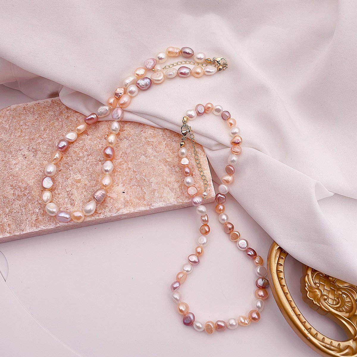 Retro Irregular Baroque Pearl Necklace Natural Freshwater Pearl Women's New Fashion Pearl Clavicle Chain Geometric Pattern