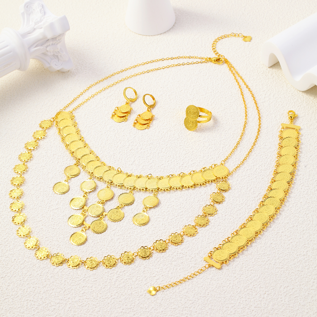 5pcs Fashion Retro Gold Coin Hollow Flower Coin Jewelry Set, Suitable For Daily Wear, Parties, Banquets, Celebrations, Festivals, Holiday Gifts