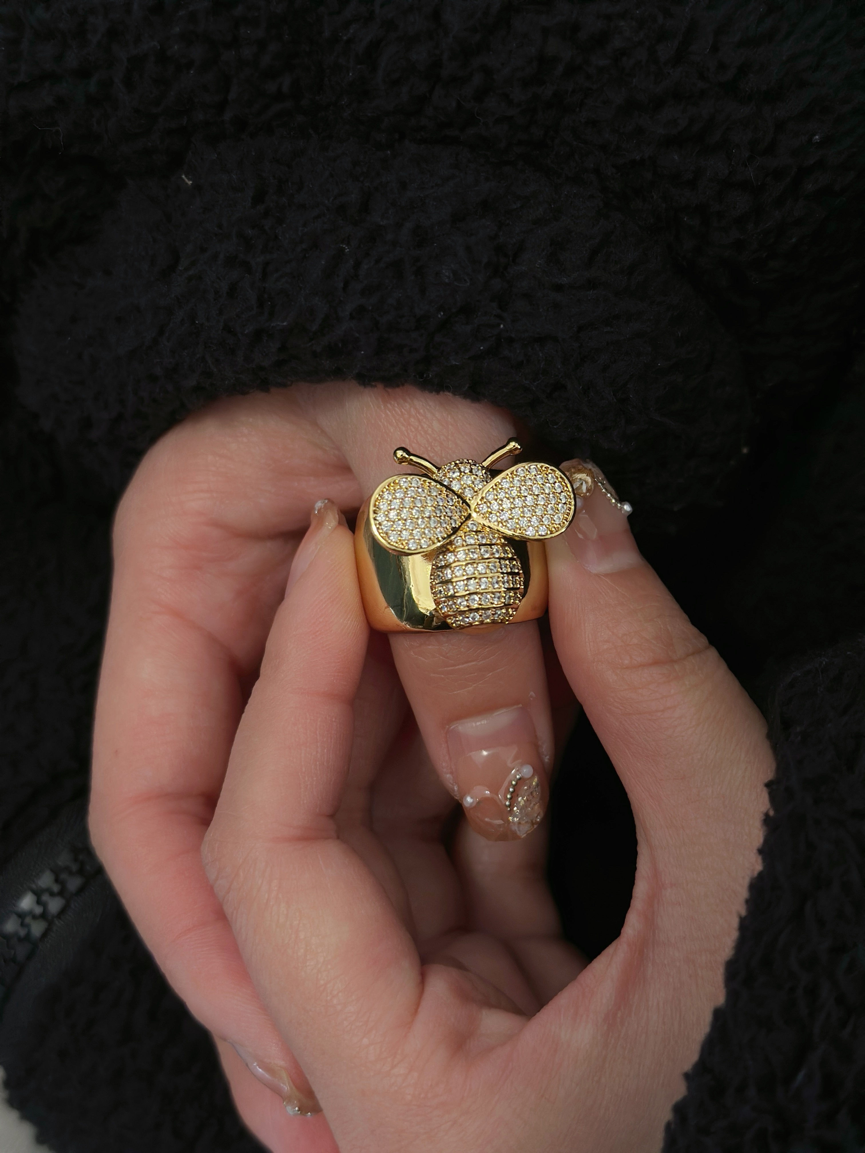 Wholesale Jewelry Elegant Retro Classic Style Bee Copper Zircon Gold Plated Open Rings
