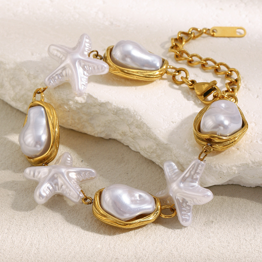 Elegant Stainless Steel 18K Gold Plated Pearl Starfish Bracelet Fashionable Geometric Pattern Women's Jewelry Accessory
