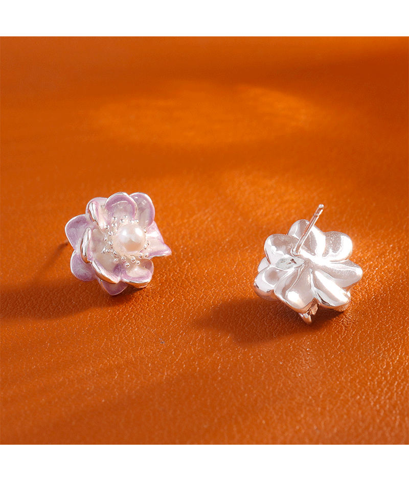 Graceful Pearl Magnolia Flower Stud Earrings For Women Fashion Sweet Fresh Style High-end Design Simple Versatile Minimalist Hoop Earrings