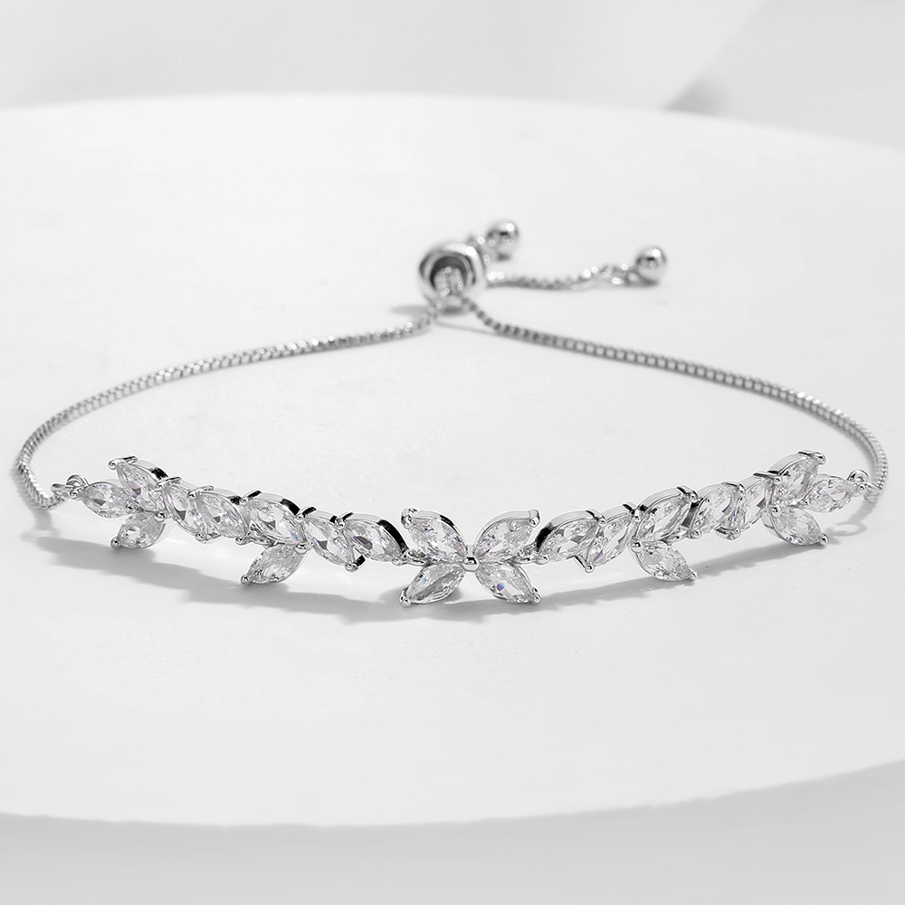 Fashionable Classic Full Embedded 3A Horse Eye Zirconia Bracelet Women's Versatile Floral Stylish Accessory For Anniversary