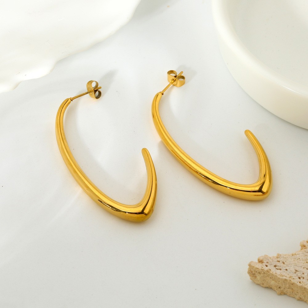 Fashionable Waterproof Stainless Steel C-Shaped Minimalist Hoops Earrings Versatile 18K Gold Plated Geometric Pattern Women's Jewelry
