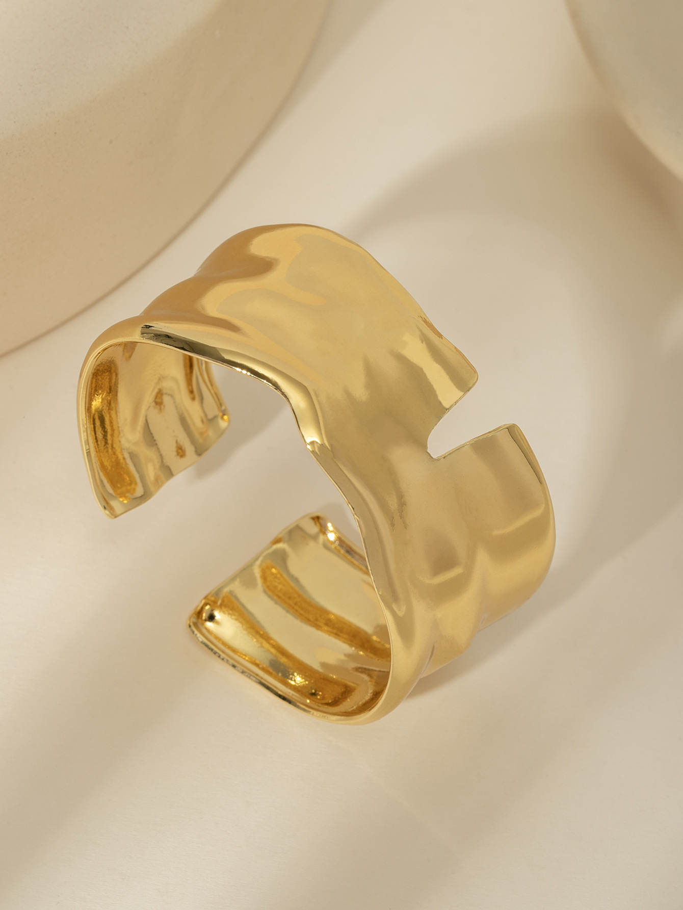 Stainless Steel Open Bracelet 18K Gold Plated Minimalist Geometry Classic Retro Design Luxury Wide Edge Fashion Jewelry