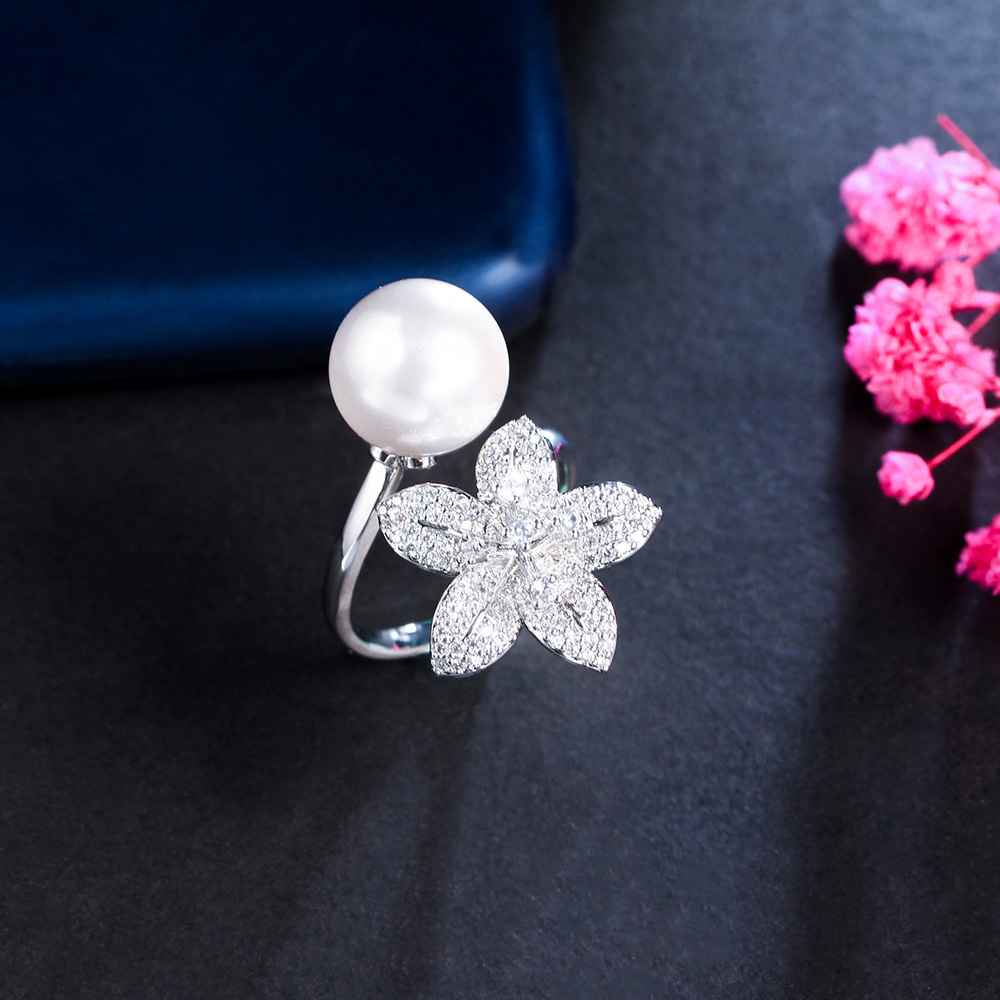 1 Piece Copper Section Open Ring Inlaid Cubic Zirconia Pearl Fashion Cute Ring Opening Adjustable Size Flower Shape Party Wedding Jewelry Suitable For Women Wedding Or Party Wear (Factory Wholesale)