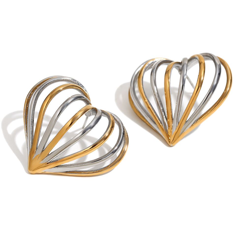 PVD Coated Real Gold Plated Heart Shape 304 Stainless Steel Casual Streetwear Waterproof Non Tarnish Ear Studs