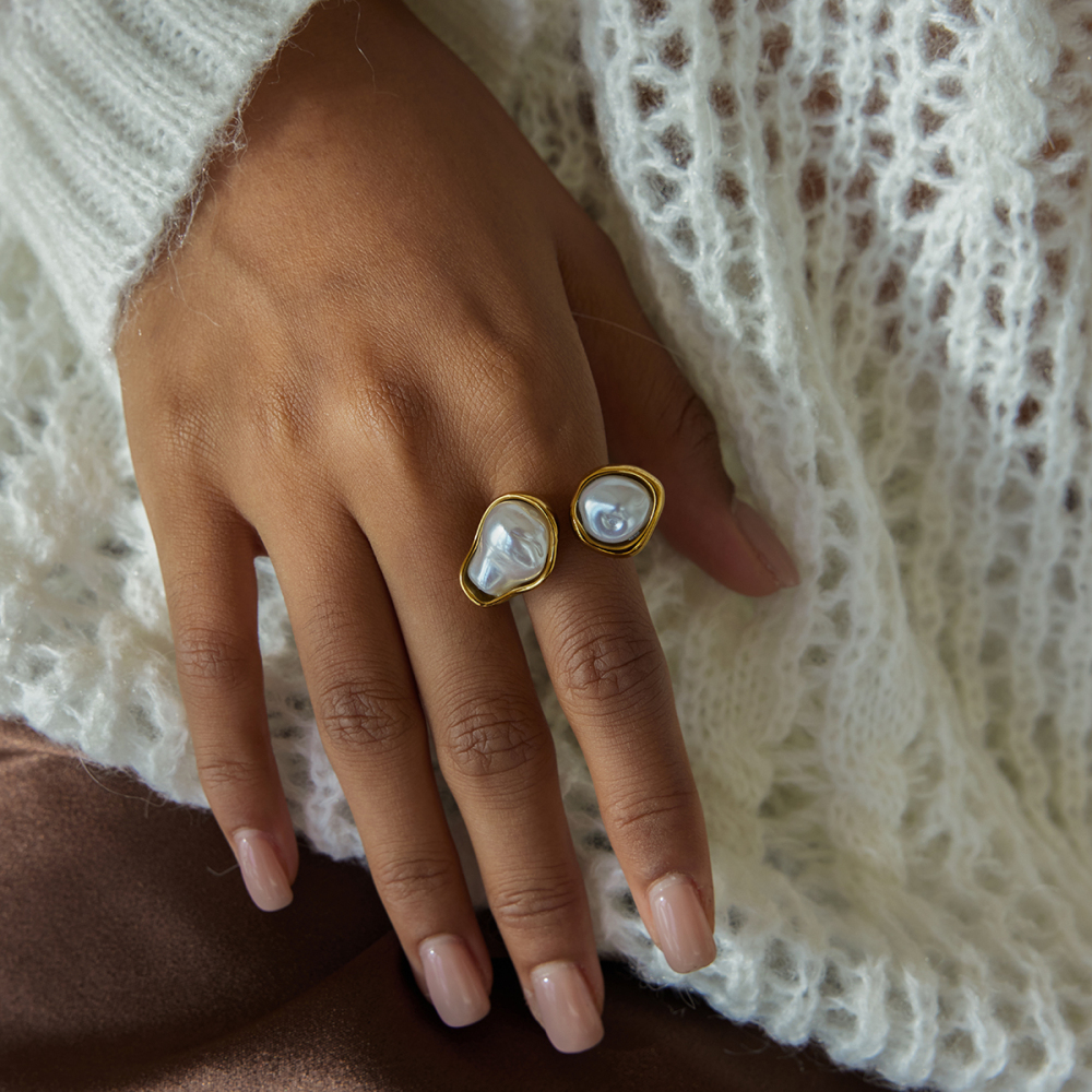 304 Stainless Steel Resin Pearl Asymmetrical PVD Coated Pearl 18K Real Gold Plated Rings