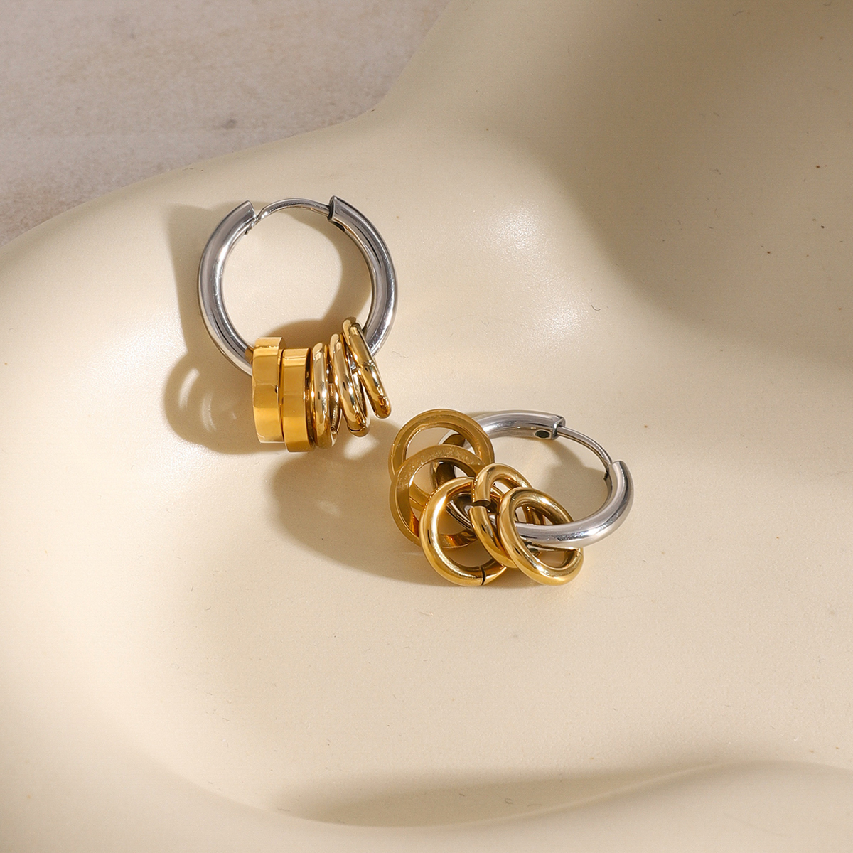 PVD Coated Real Gold Plated Round 304 Stainless Steel Simple Style Classic Style Waterproof Non Tarnish Earrings