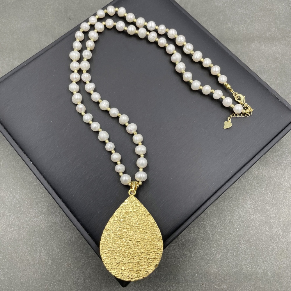 Natural Pearl Original Design Necklace Crystal Powder Gem Czech Drill Sweater Chain Autumn Winter European American Style Jewelry Accessories