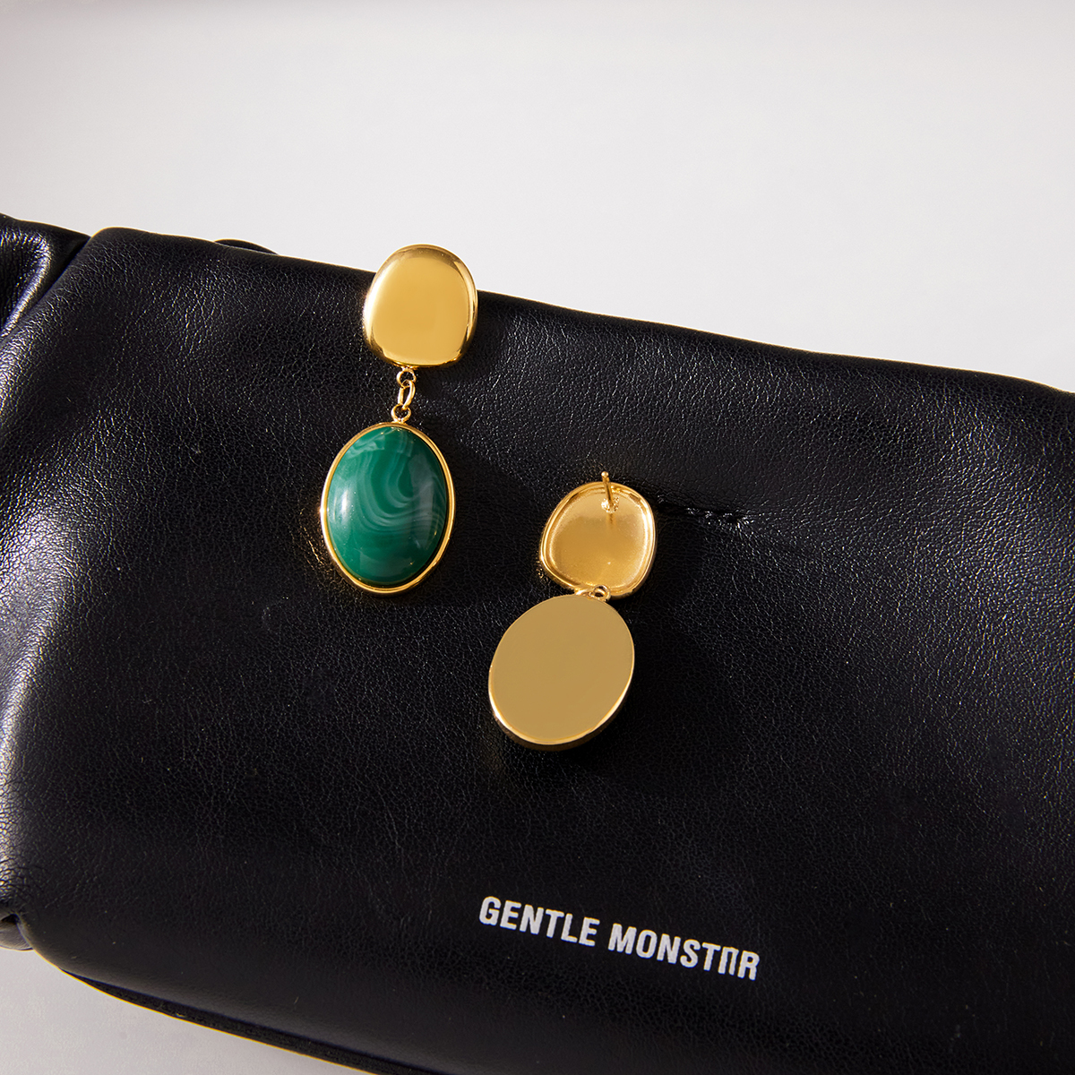 Women's Style - Vintage Style / 18K Gold Stainless Steel + Resin / Green Oval Egg-shaped Resin Pendant Earrings Pair